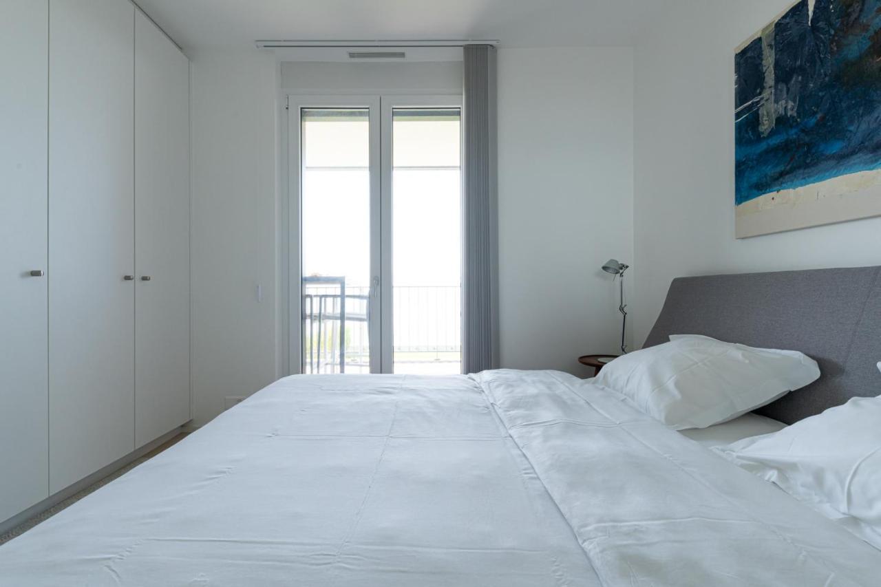 Les Terrasses De Lavaux 1 - Appartement De Luxe Avec Vue Panoramique Et Piscine Puidoux Экстерьер фото
