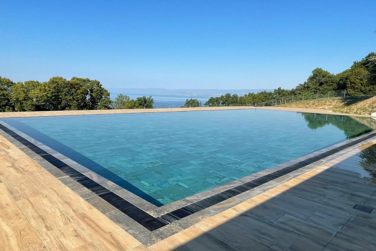 Les Terrasses De Lavaux 1 - Appartement De Luxe Avec Vue Panoramique Et Piscine Puidoux Экстерьер фото